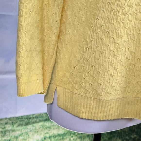 TALBOTS | 100% COTTON LIGHTWEIGHT PRETZEL KNIT CROPPED SLEEVE SWEATER - Picture 8 of 15